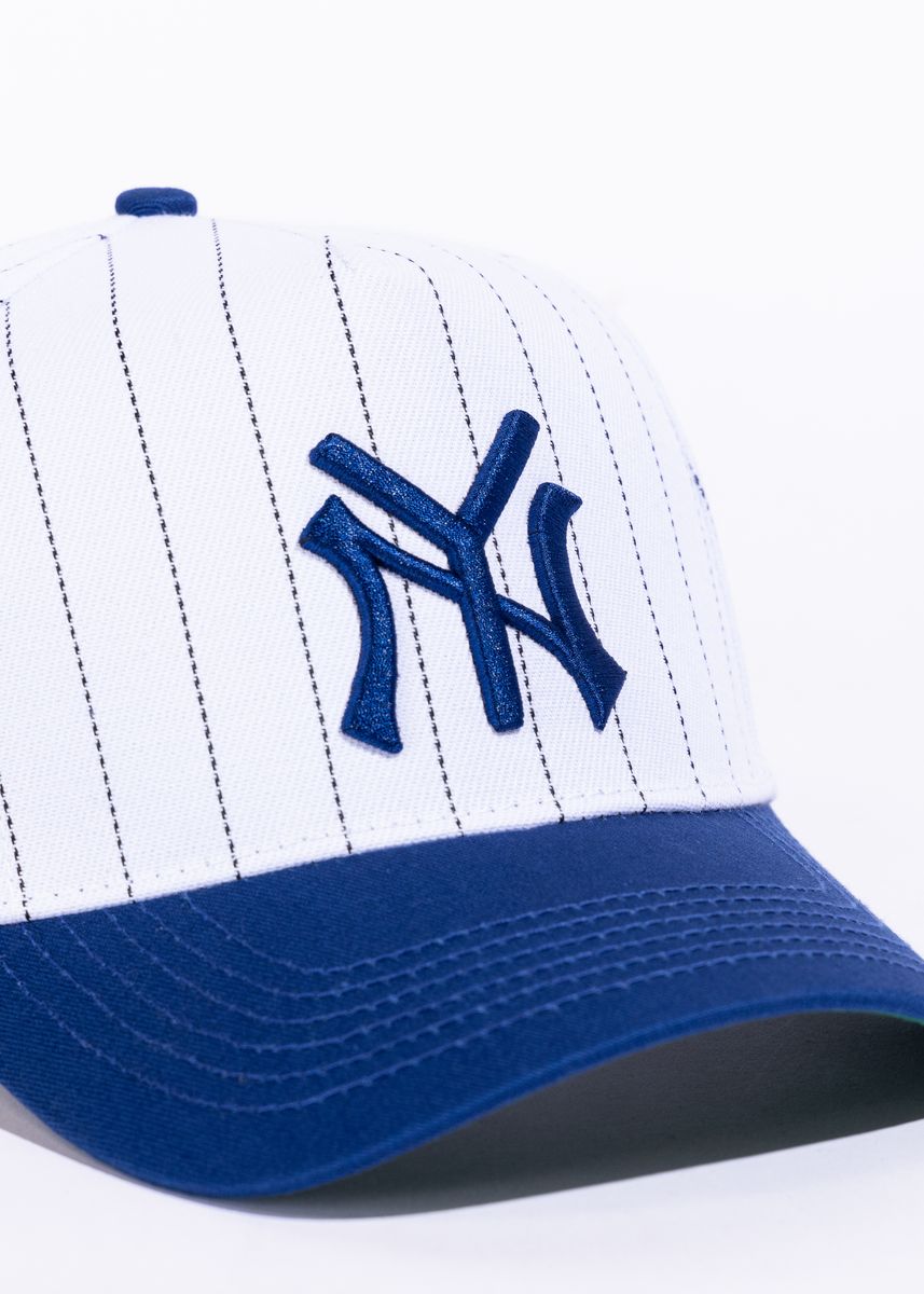 Reference NY - White/Blue Pinstripe