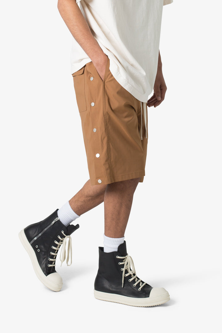 MNML Side Snap Nylon Shorts - Brown